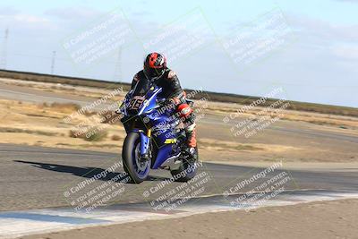 media/Nov-03-2024-TrackDaz (Sun) [[44580f4982]]/B Group/1220pm (Wheelie Bump)/